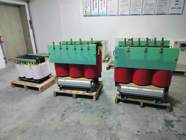 龙潭KS11-1000KVA矿用变压器